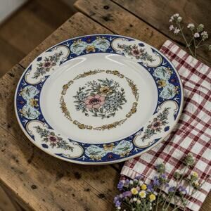 Red Sea Remington Vintage Blue Spring Garden Pattern China Salad/Lunch Plate